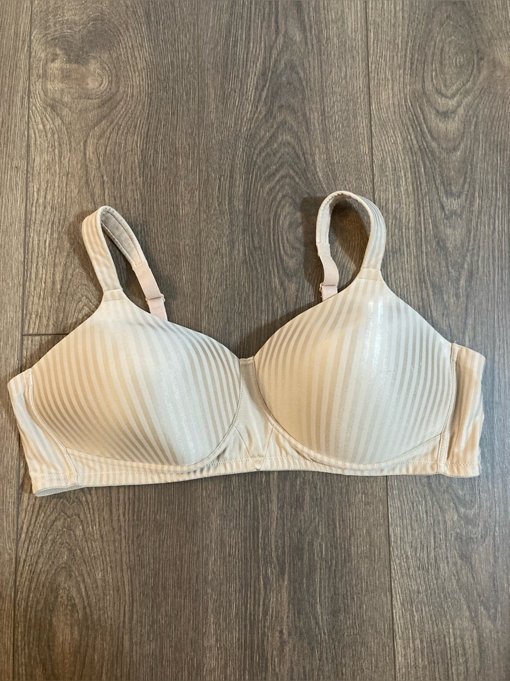 Playtex Women's Wireless T-Shirt Bra Striped Size 42C